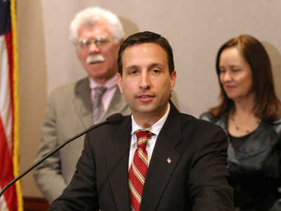 Senator Bob Duff